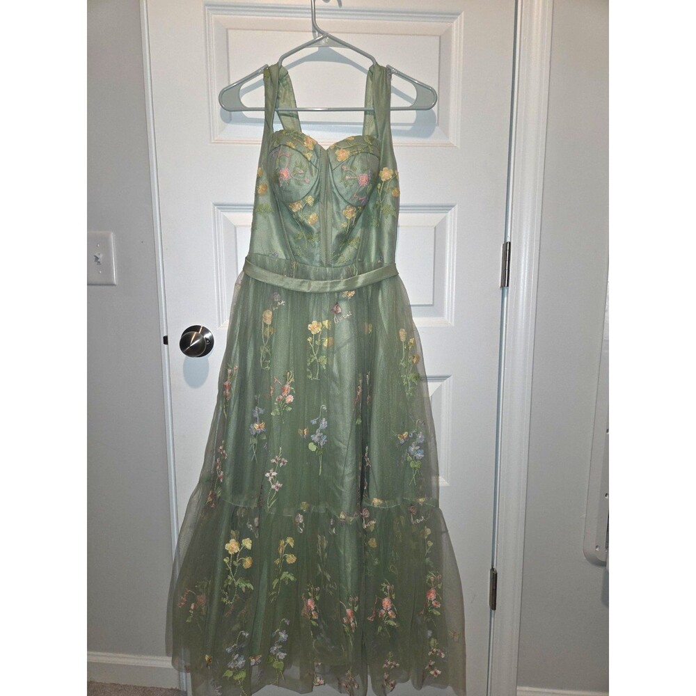 Floral Embroidered Sage Green Tulle A-Line Dress Sweetheart Corset Formal Gown